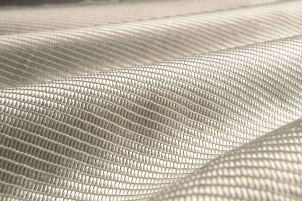 Woven-Geotextile-Textile-Separation-Layer-White-Protection-600x400